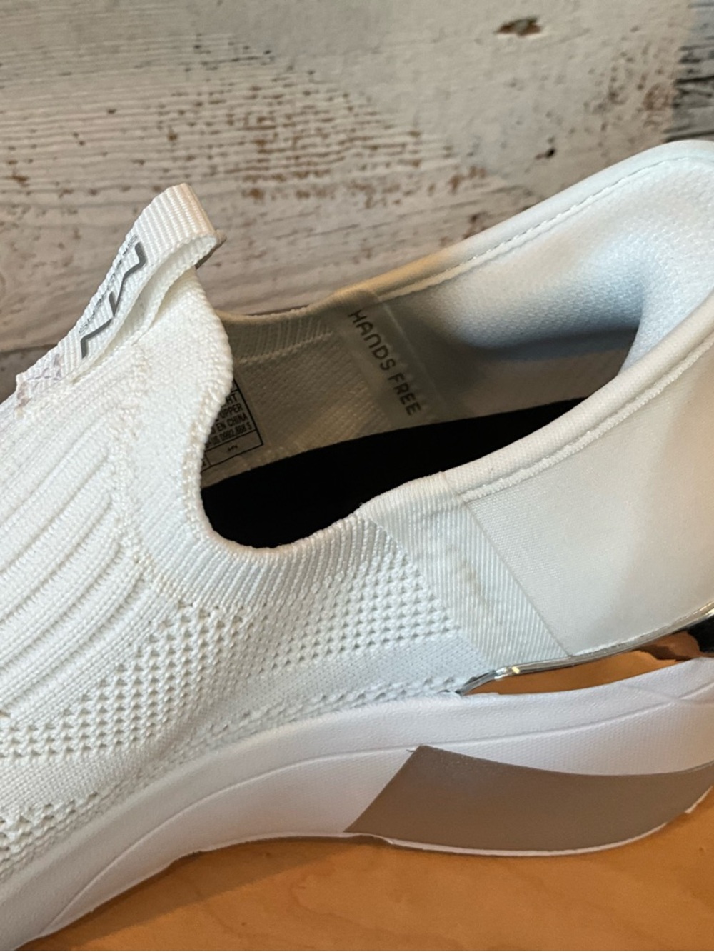 Skechers Women’s White Slip-On Knit Sneakers Wedge Hands Free! - Picture 9 of 11